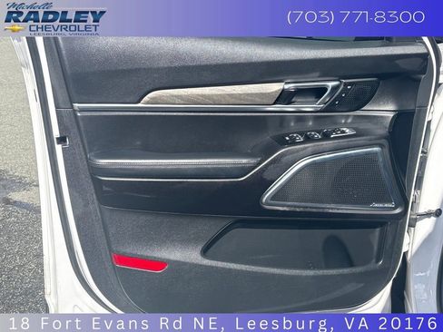 Used 2022 Kia Telluride SX w/ SX Prestige Package image 13