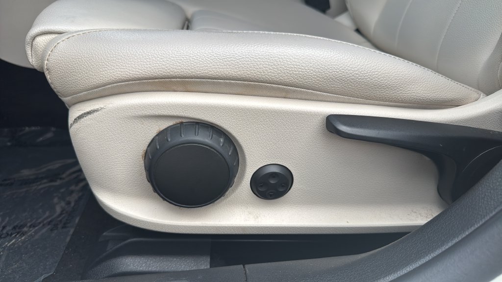 Used 2022 Mercedes-Benz A 220 image 11