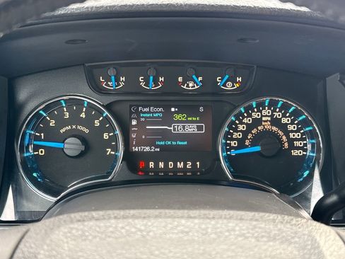 Used 2014 Ford F150 XLT w/ XLT Chrome Package image 17