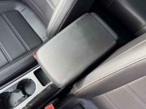 Used 2022 Volkswagen Passat 2.0T SE image 25