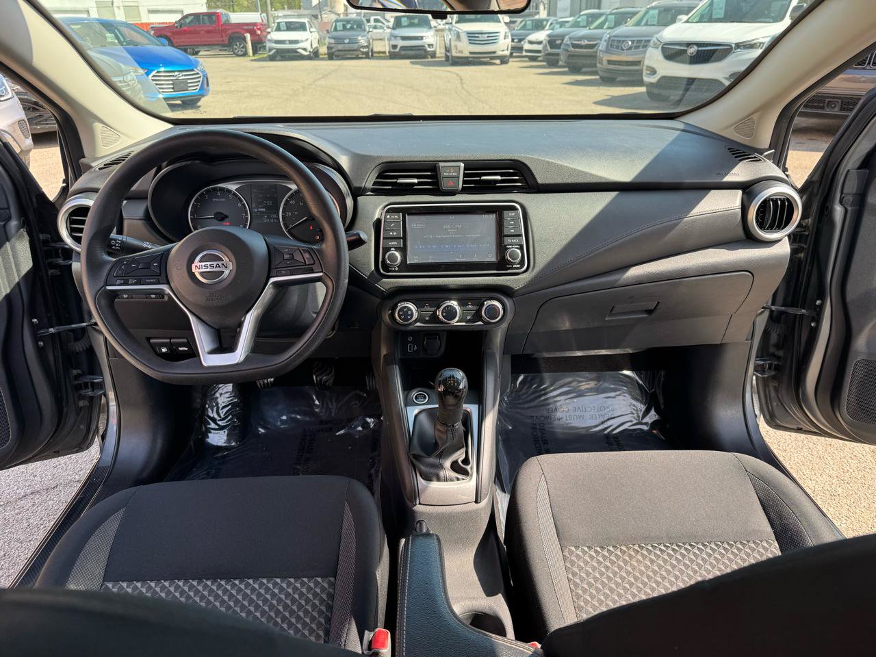 Used 2020 Nissan Versa S FWD image 23