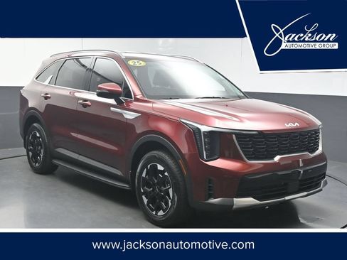 Used 2025 Kia Sorento S AWD/4WD image 1
