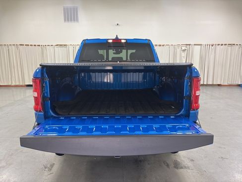 Used 2025 RAM 1500 Big Horn image 8