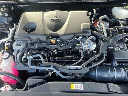 Used 2025 Toyota Camry LE FWD image 33