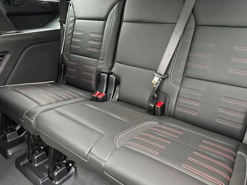 New 2026 GMC Yukon AT4 Ultimate image 18