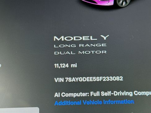 Used 2025 Tesla Model Y Long Range AWD/4WD image 18