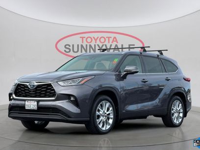 Used 2022 Toyota Highlander Limited