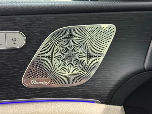 Used 2024 Mercedes-Benz GLE 450e 4MATIC w/ AMG Line Exterior image 19