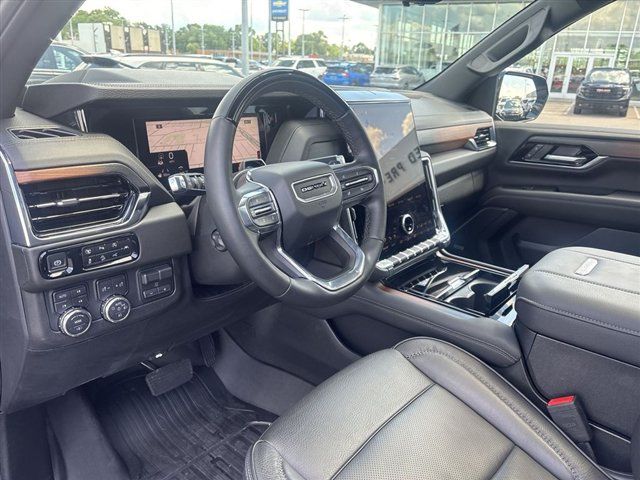 Certified 2026 GMC Yukon XL Denali w/ Denali Reserve Package AWD/4WD image 10