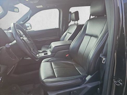Used 2020 Ford Expedition XLT w/ Equipment Group 202A image 10
