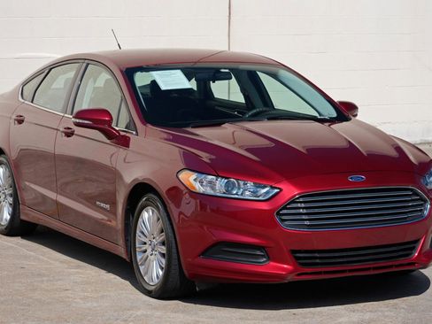 Used 2013 Ford Fusion SE FWD image 47