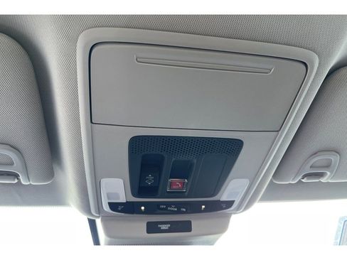 Certified 2025 Honda Accord Touring image 23