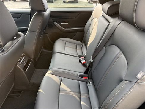 New 2025 MAZDA CX-90 3.3 Turbo w/ Select Package image 19