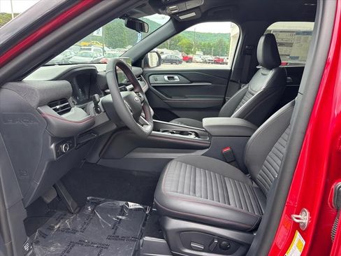 New 2026 Ford Explorer ST-Line w/ ST-Line Street Pack AWD/4WD image 9