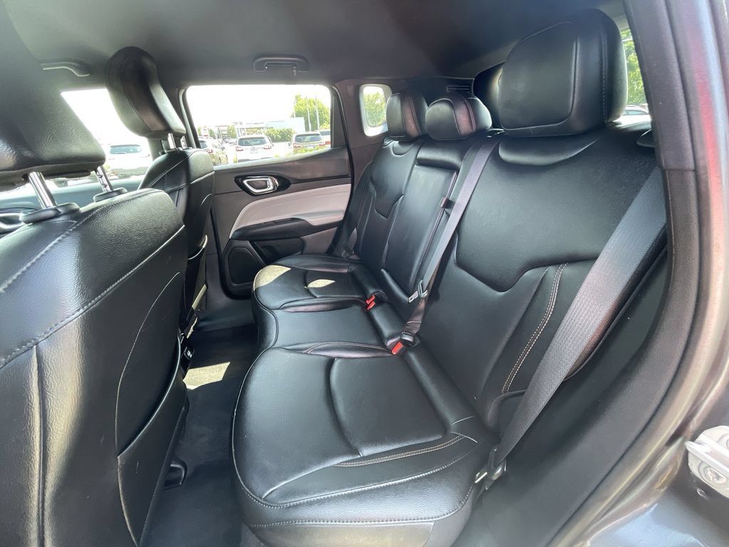 Used 2024 Jeep Compass Limited AWD/4WD image 40