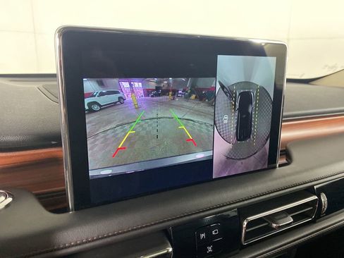 Used 2023 Lincoln Aviator Grand Touring w/ Equipment Group 301A image 18