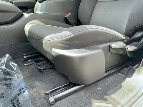 Used 2025 Chevrolet Colorado W/T RWD image 14