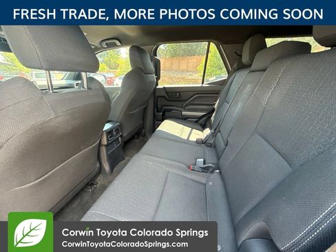 Used 2025 Toyota 4Runner SR5 AWD/4WD image 10