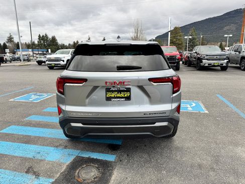 Used 2025 GMC Terrain Elevation image 6