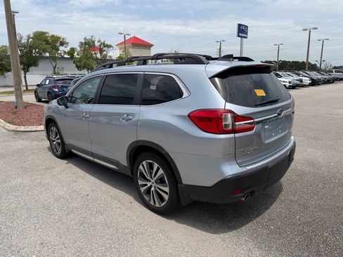 Used 2022 Subaru Ascent Limited w/ Technology Package AWD/4WD image 7