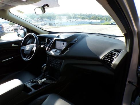 Used 2019 Ford Escape SEL AWD/4WD image 14