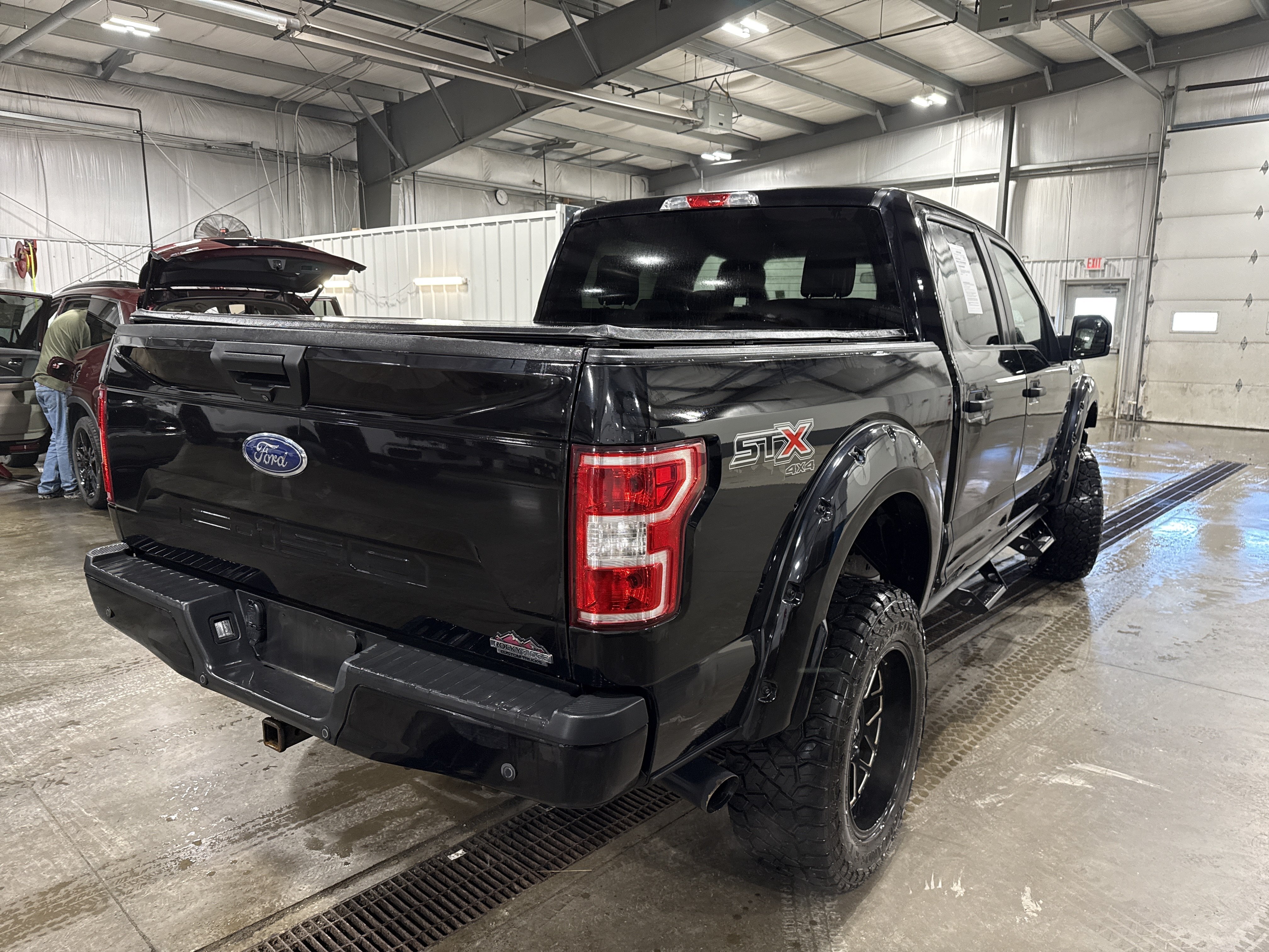 Used 2020 Ford F150 XL w/ Equipment Group 101A Mid AWD/4WD image 4