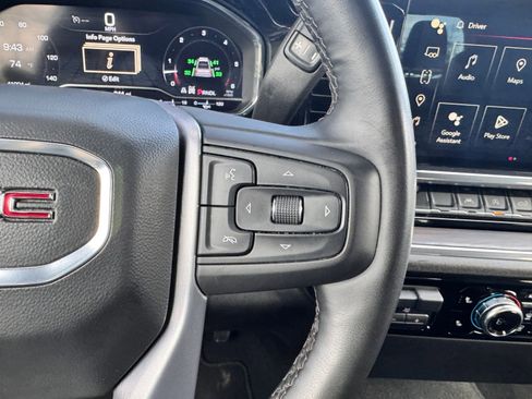 Used 2025 GMC Sierra 1500 SLT AWD/4WD image 17