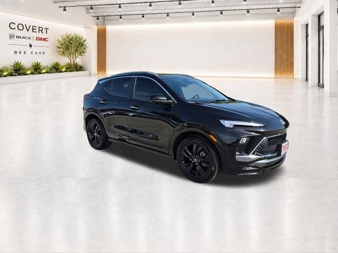 Used 2026 Buick Encore GX Sport Touring w/ Advanced Technology Package FWD image 1