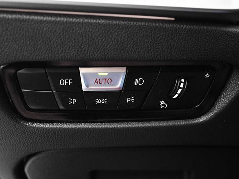 Used 2023 BMW M4 xDrive Competition w/ M Carbon Exterior Package image 36