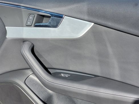 Used 2019 Audi S4 Premium Plus w/ Premium Plus Package image 17