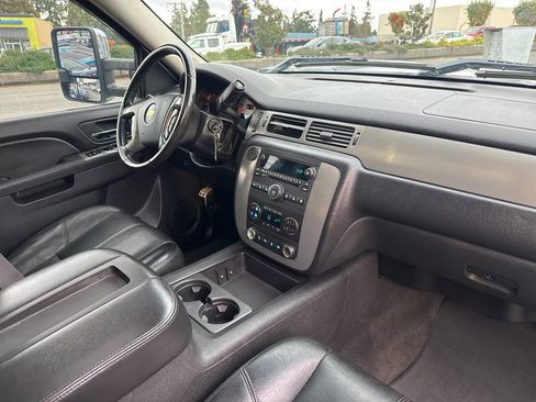 Used 2012 Chevrolet Silverado 2500 LTZ w/ LTZ Plus Package image 16