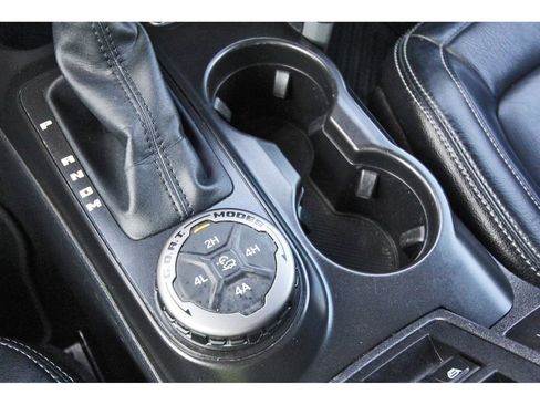 Used 2023 Ford Bronco Big Bend w/ Sasquatch Package image 30