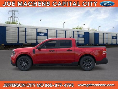 New 2026 Ford Maverick XLT image 5