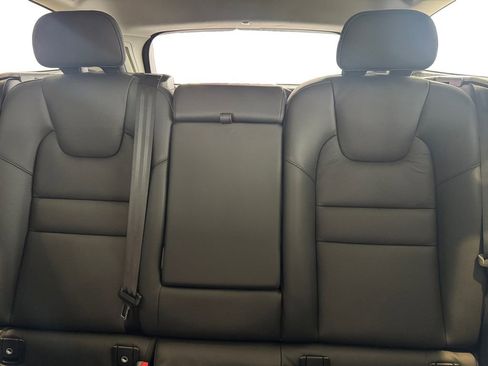 Certified 2025 Volvo V60 B5 Cross Country Plus image 22