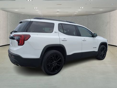 Used 2023 GMC Acadia SLT w/ Elevation Edition image 3