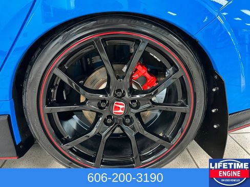 Used 2021 Honda Civic Type R image 9