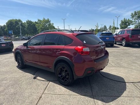 Used 2017 Subaru Crosstrek 2.0i Premium AWD/4WD image 4