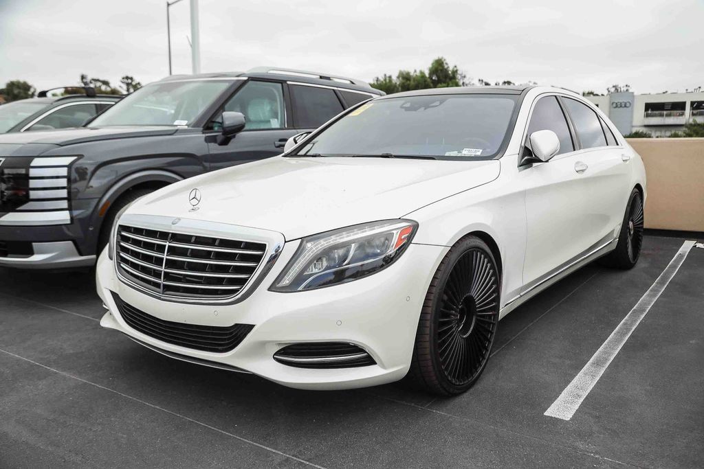 Used 2017 Mercedes-Benz S 550 Sedan image 3