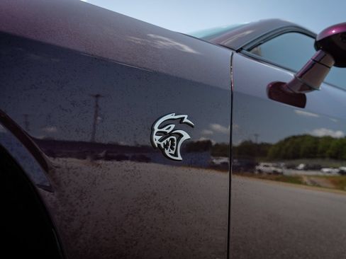 Used 2020 Dodge Challenger SRT Hellcat RWD image 12