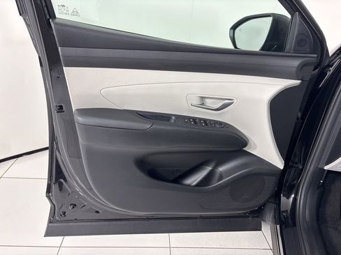 New 2025 Hyundai Tucson SEL FWD image 11