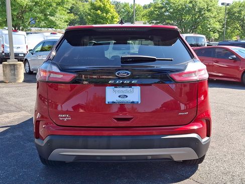 Certified 2024 Ford Edge SEL AWD/4WD image 5