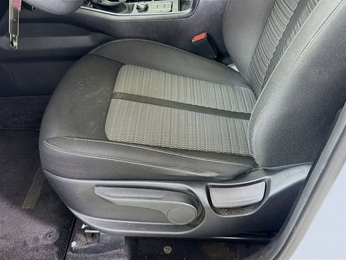 Used 2023 Kia Sorento LX FWD image 22