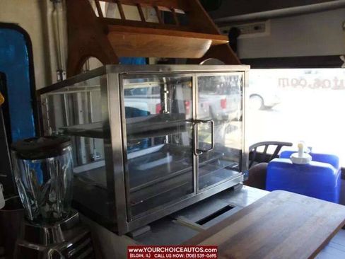 Used 2006 Ford E-450 and Econoline 450 RWD image 14
