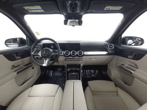Certified 2026 Mercedes-Benz GLB 250 4MATIC image 23