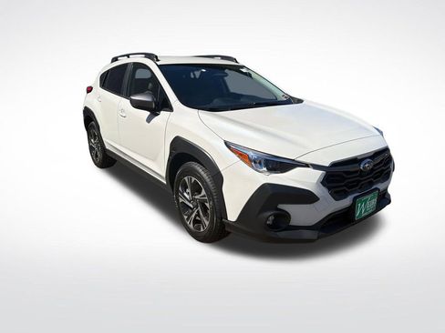 Used 2024 Subaru Crosstrek 2.0i Premium image 8