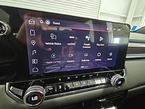 New 2026 GMC Canyon Elevation w/ Convenience Package image 13