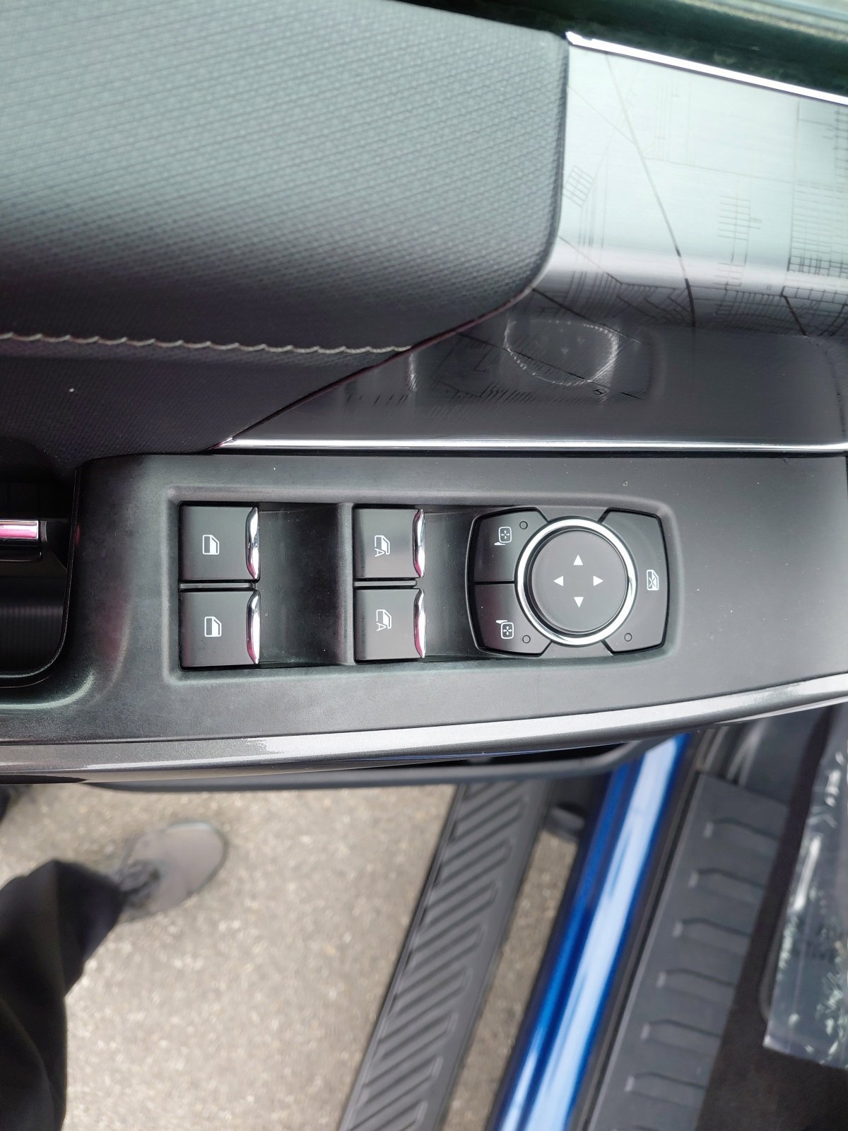 Used 2022 Ford F150 XLT w/ Equipment Group 302A High AWD/4WD image 20
