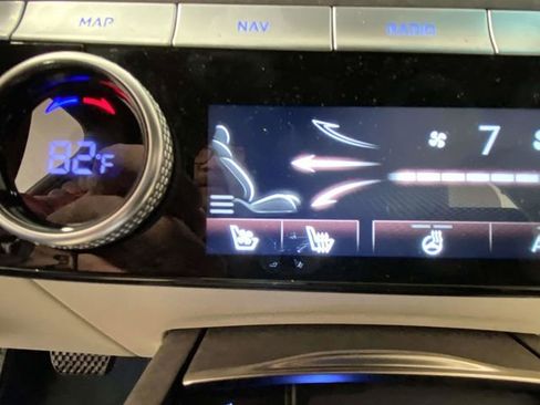 Used 2024 Genesis G80 image 20