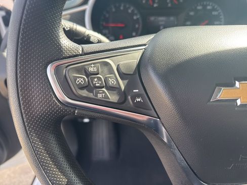 Used 2023 Chevrolet Malibu LT FWD image 22