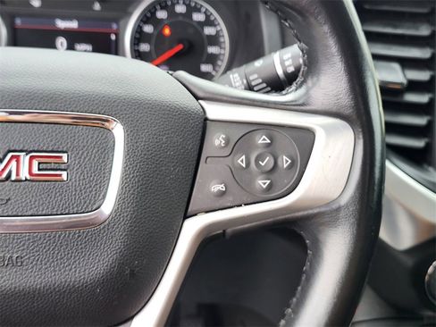 Used 2021 GMC Acadia SLT image 28